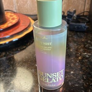 PINK Victoria's Secret Sunset Gelato Body Mist